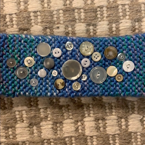 Handmade ear warmers - vintage buttons - Picture 4 of 6